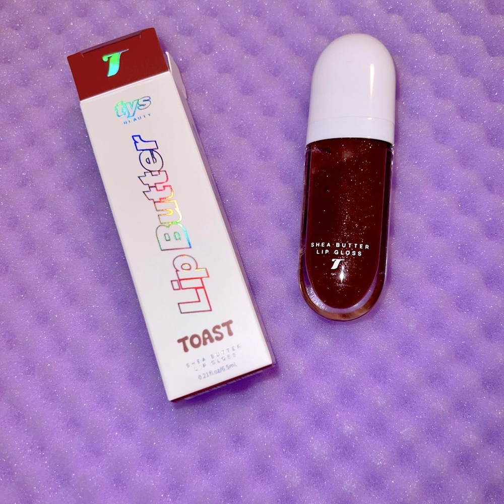 Lip butter gloss